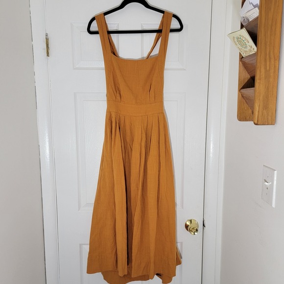 Free People Lula Apron Bib Open Back Midi Dress In Gold Size 8 Cotton - Picture 2 of 14